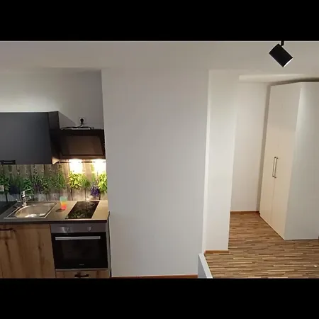 Apartment Ek - Living Tiny Studio, 2 Personen - 550 M Zur Spieljochbahn - Zillertal