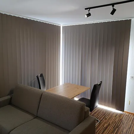 Ek - Living Tiny Studio, 2 Personen - 550 M Zur Spieljochbahn - Zillertal Fuegen